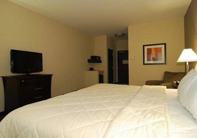 Hotel Comfort & South I-35